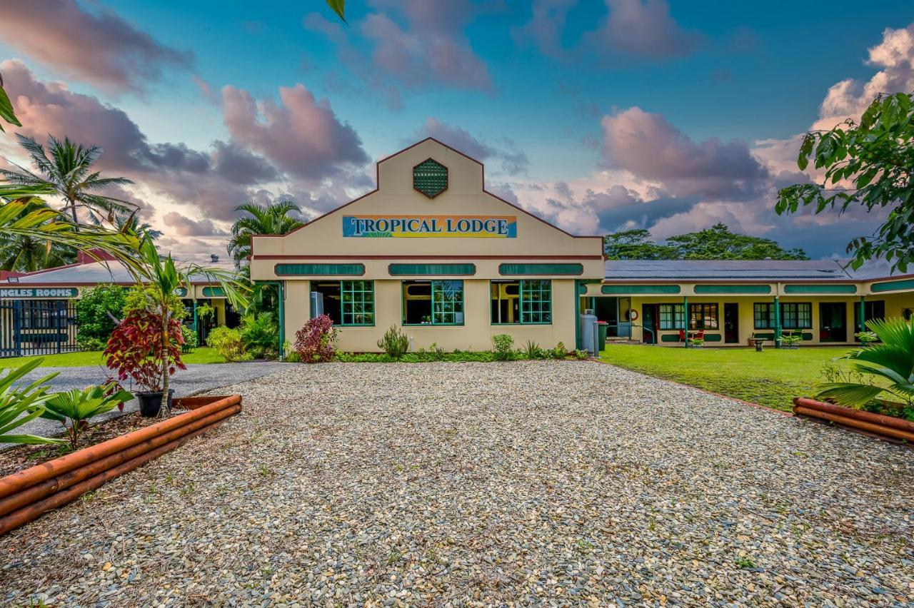 Tropical Lodge Innisfail Buitenkant foto